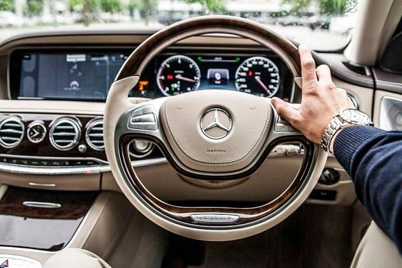 lowongan driver jakarta